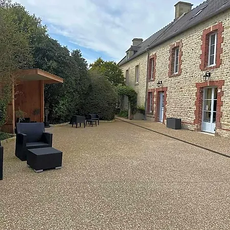 D'hotes Le Clos Tassin 3*